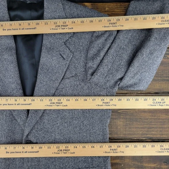 Sterling Hunt Men's Tweed Sport Coat Blazer Grayish Blue Herringbone 38S